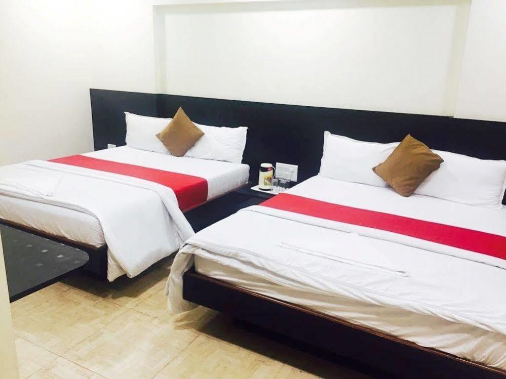 Terminus Square Hotel Kurla Exterior photo